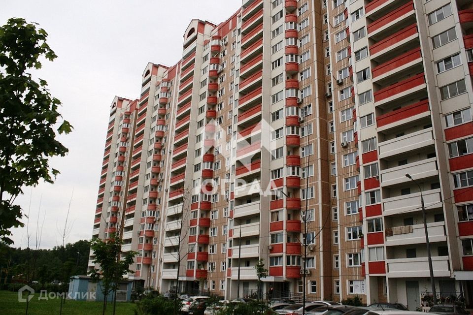 Сдаётся 6-комнатная квартира, 170 м²
