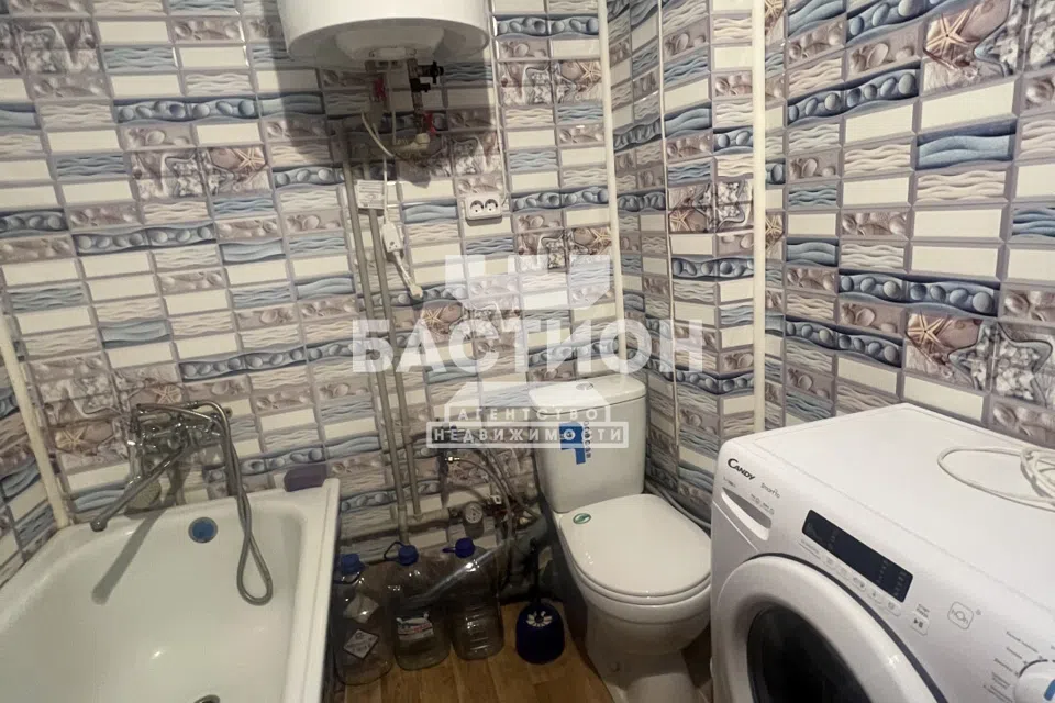 Продаётся 1-комнатная квартира, 32 м²