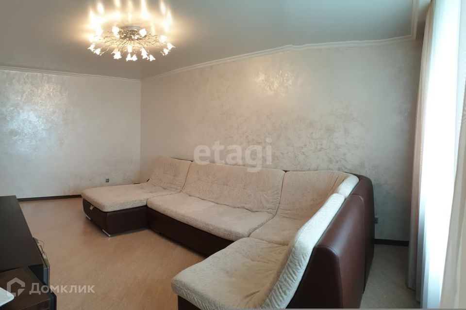 Продаётся 3-комнатная квартира, 90 м²
