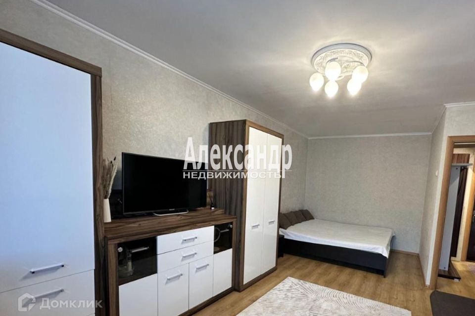 Продаётся 1-комнатная квартира, 36.8 м²