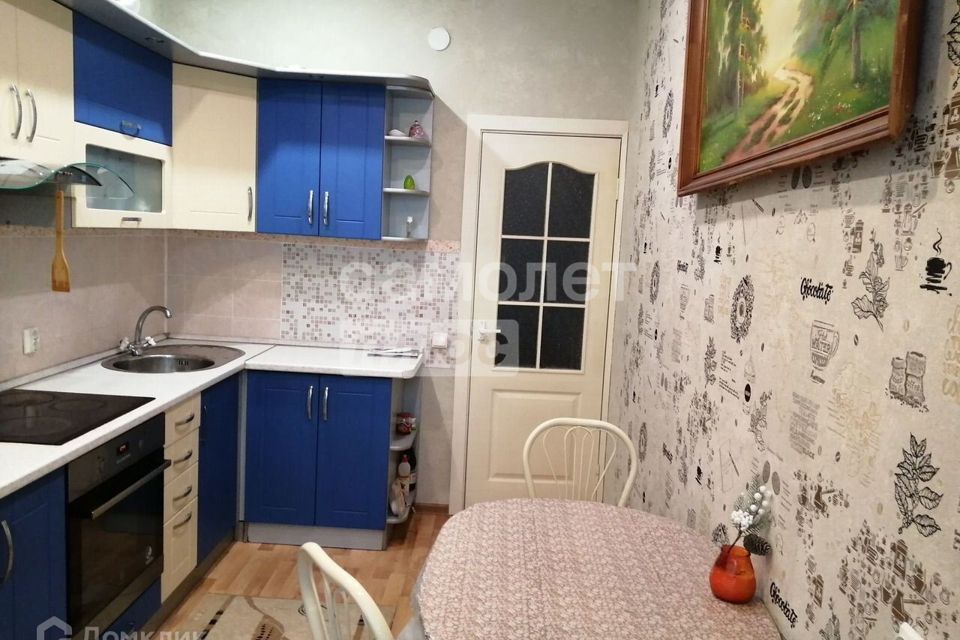 Продаётся 2-комнатная квартира, 54.5 м²
