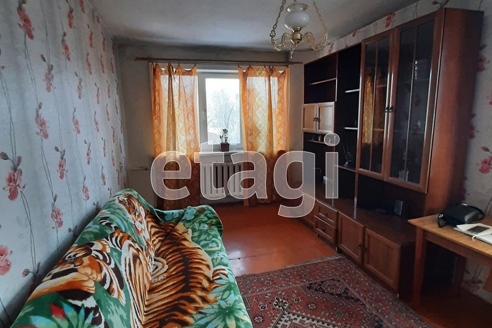 Продаётся 3-комнатная квартира, 61.3 м²