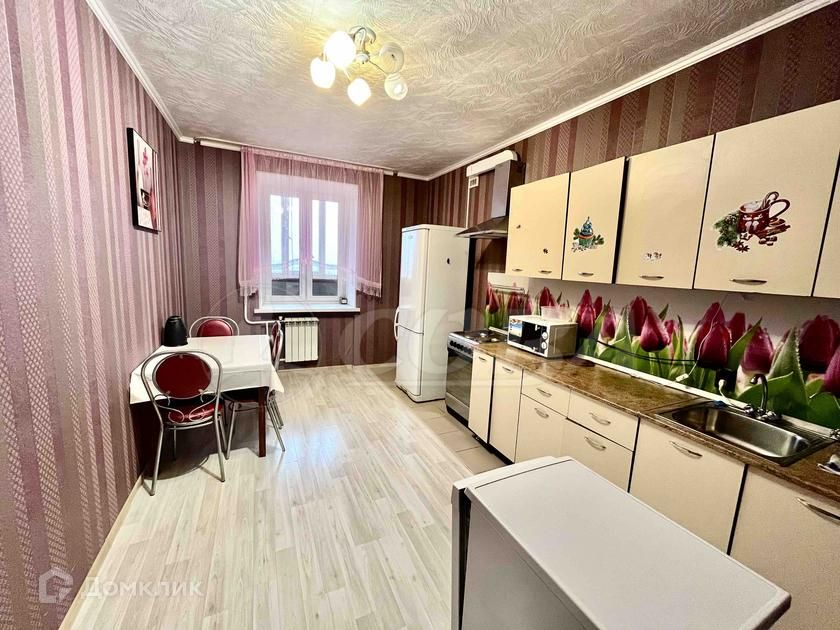 Сдаётся 2-комнатная квартира, 67 м²