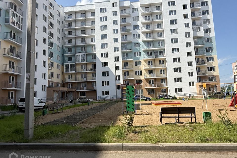 Продаётся 1-комнатная квартира, 42.4 м²