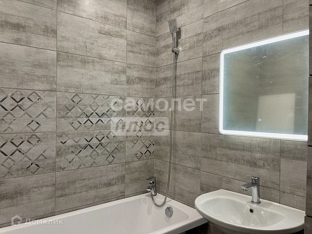 Продаётся 2-комнатная квартира, 62.1 м²