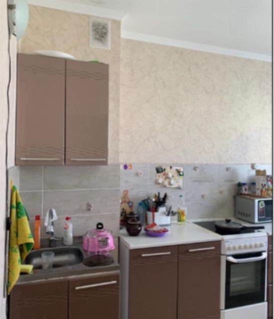 Сдаётся 1-комнатная квартира, 42 м²