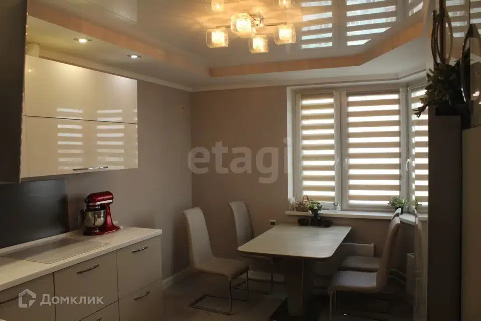 Продаётся 3-комнатная квартира, 80 м²