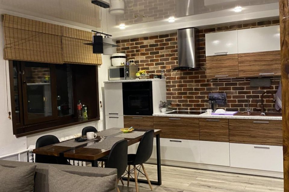 Продаётся 3-комнатная квартира, 80 м²