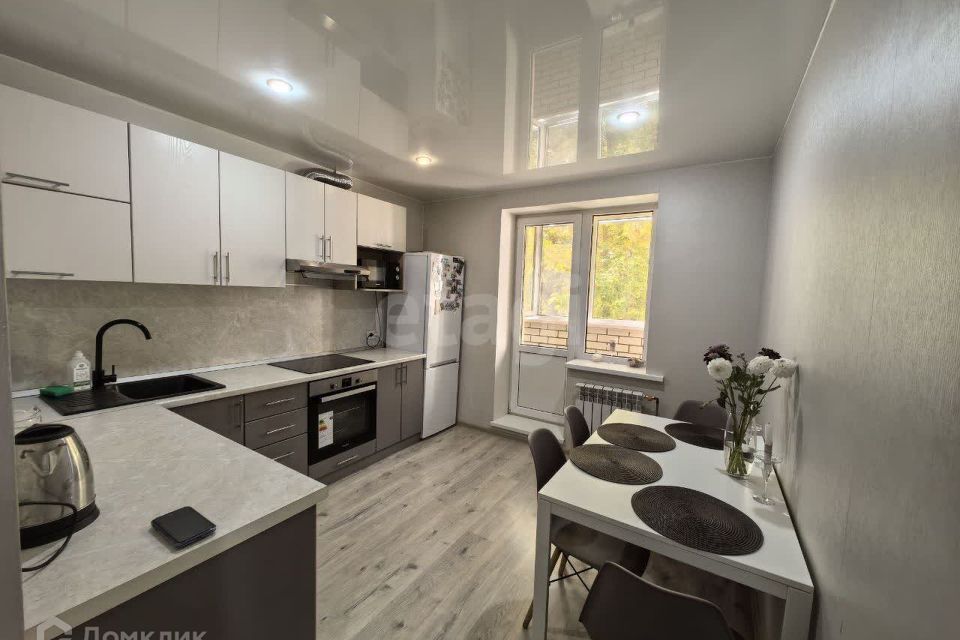 Продаётся 2-комнатная квартира, 47.3 м²