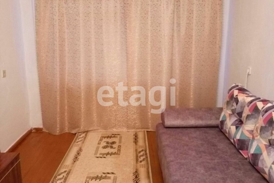 Продаётся 2-комнатная квартира, 43.3 м²