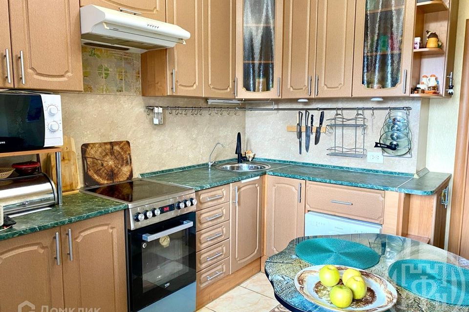 Продаётся 2-комнатная квартира, 64.1 м²