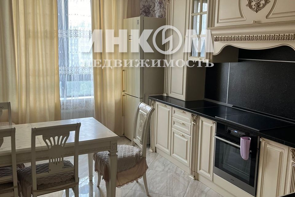 Сдаётся 2-комнатная квартира, 62 м²