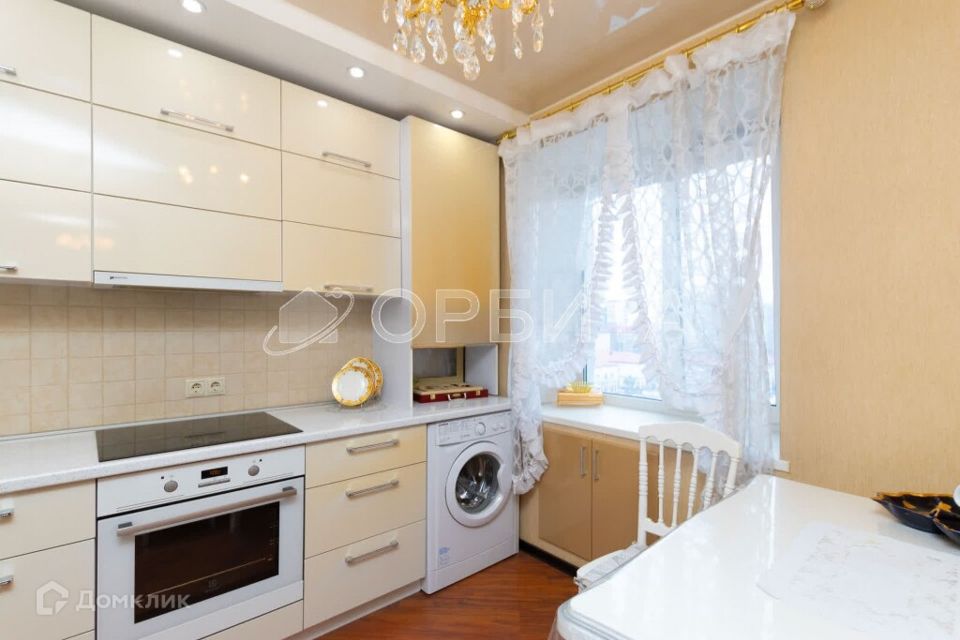 Продаётся 3-комнатная квартира, 57 м²