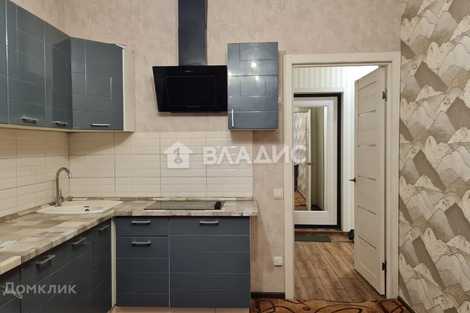 Продаётся 1-комнатная квартира, 41 м²