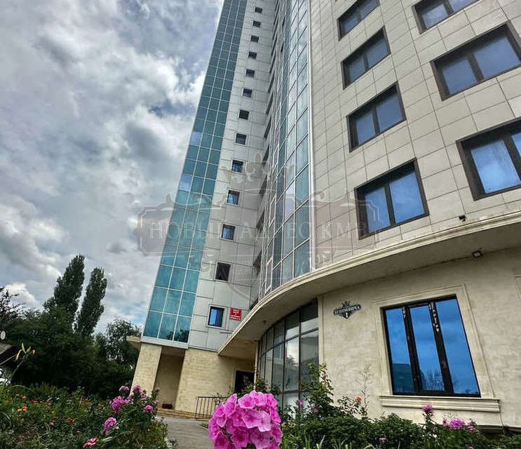 Продаётся 1-комнатная квартира, 68 м²