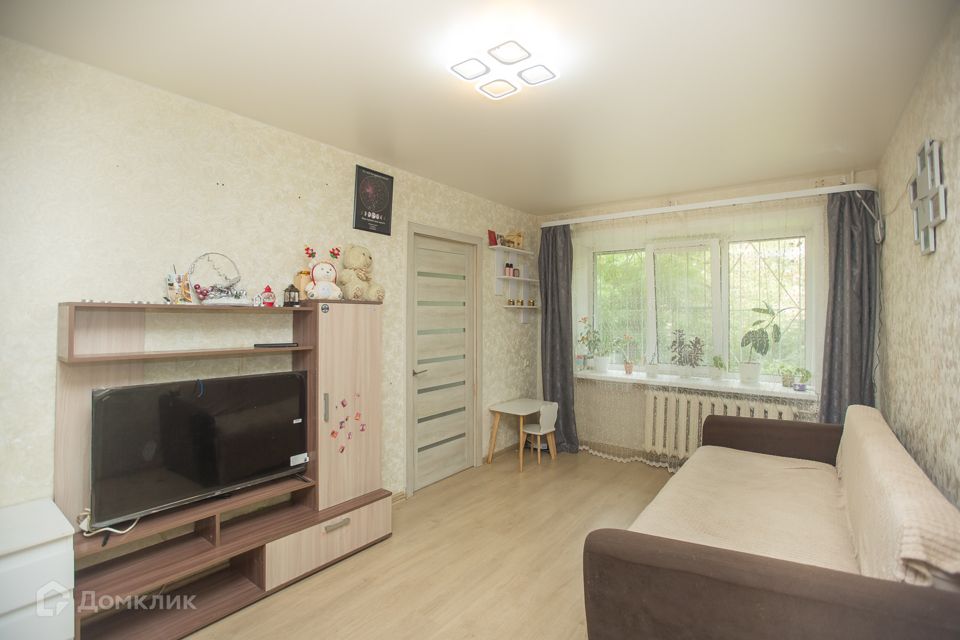 Продаётся 2-комнатная квартира, 42.4 м²