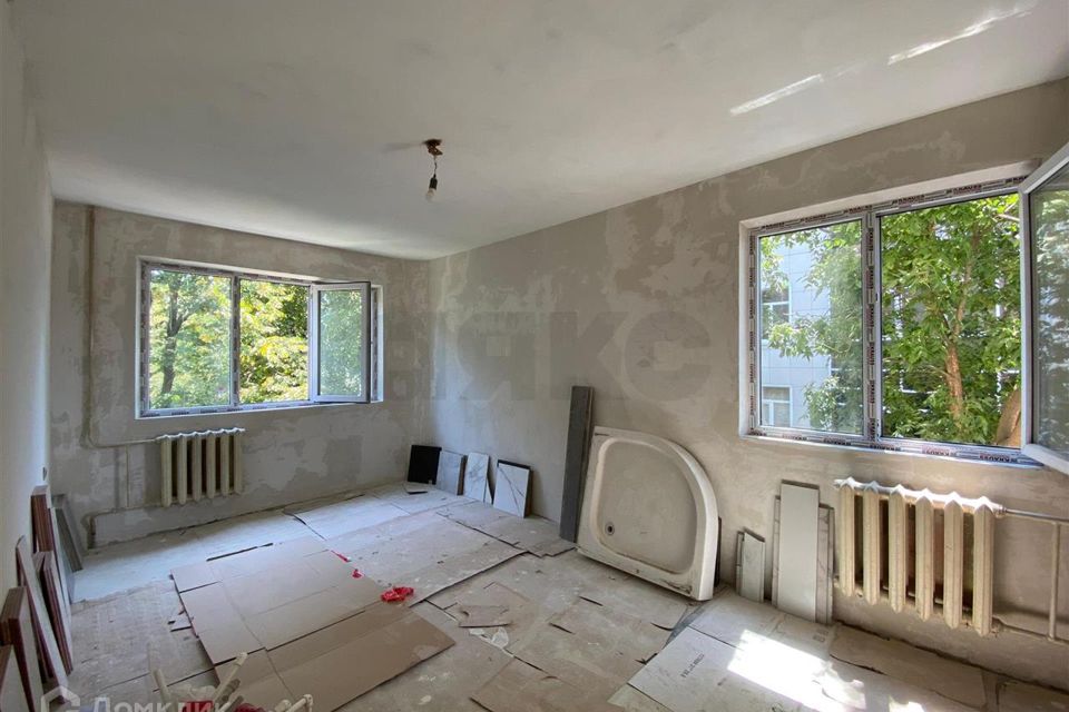 Продаётся 3-комнатная квартира, 64.8 м²