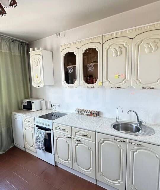 Продаётся 3-комнатная квартира, 65.8 м²