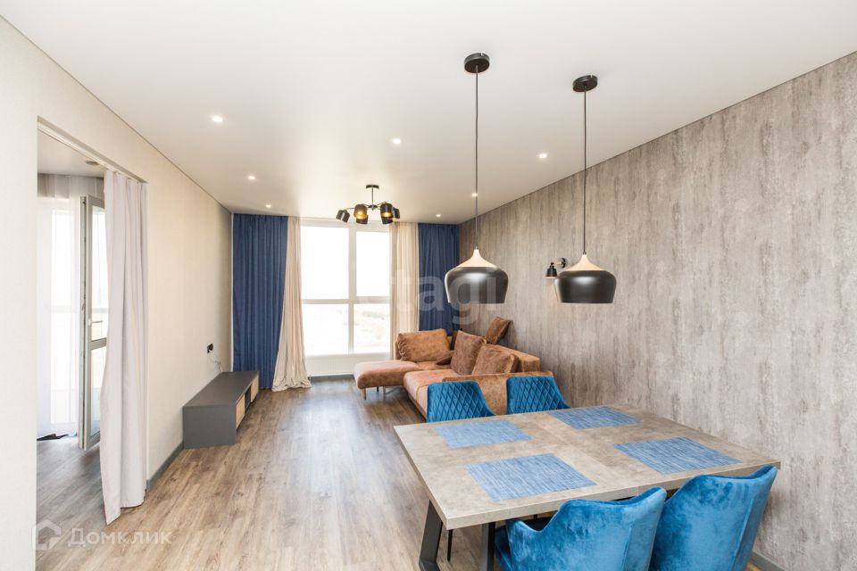 Продаётся 2-комнатная квартира, 70.1 м²