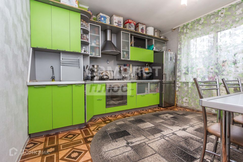 Продаётся 3-комнатная квартира, 70.4 м²
