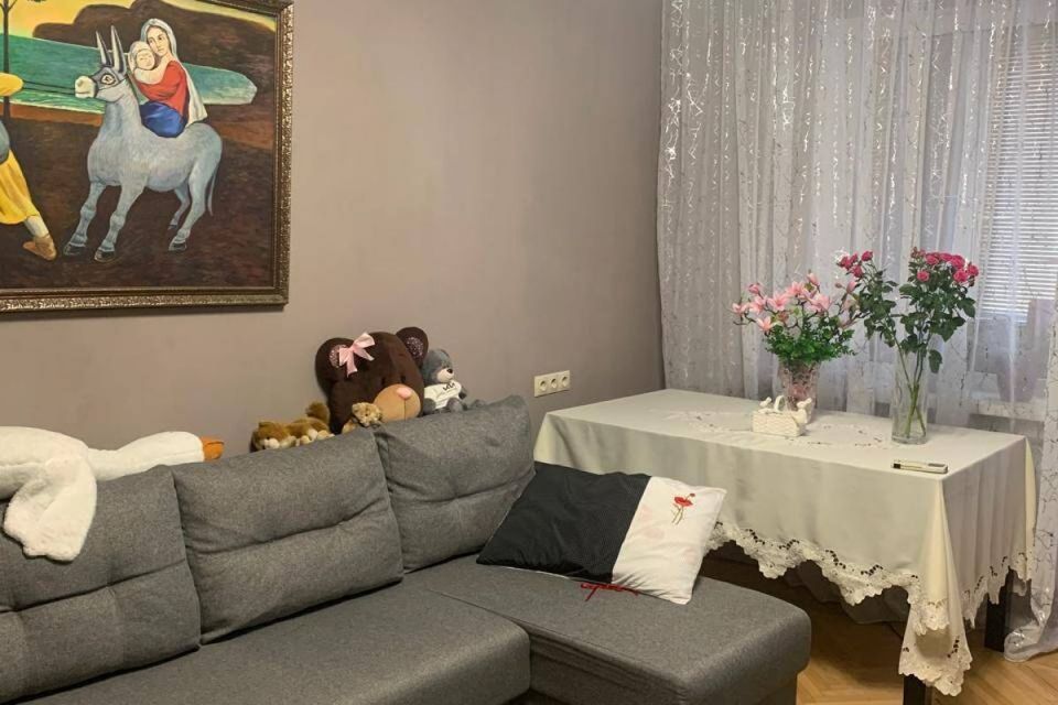 Продаётся 3-комнатная квартира, 70 м²