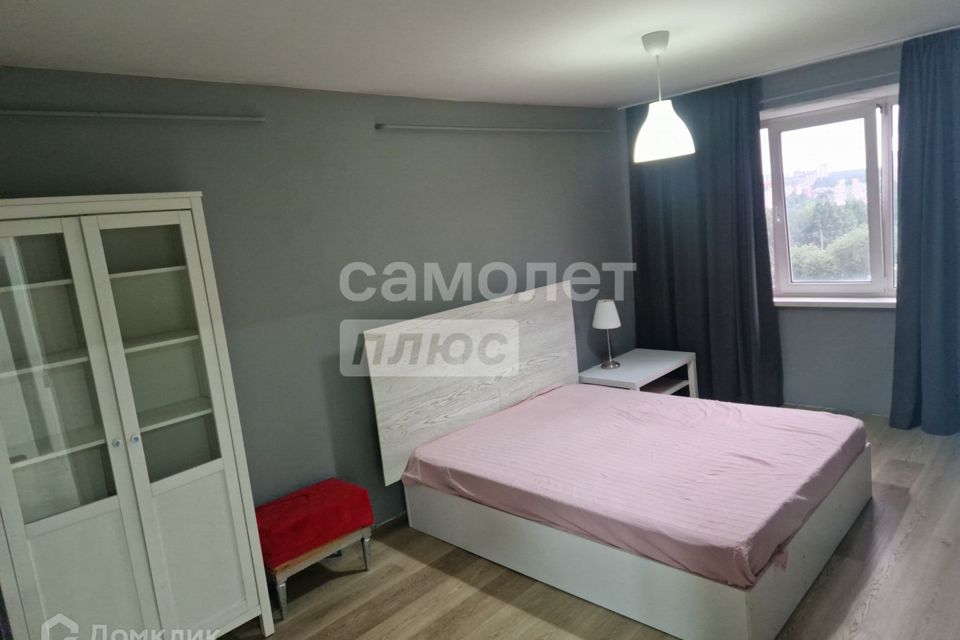 Сдаётся 2-комнатная квартира, 65 м²