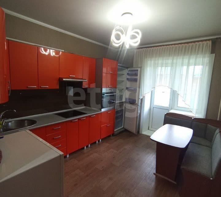 Сдаётся 2-комнатная квартира, 74.5 м²