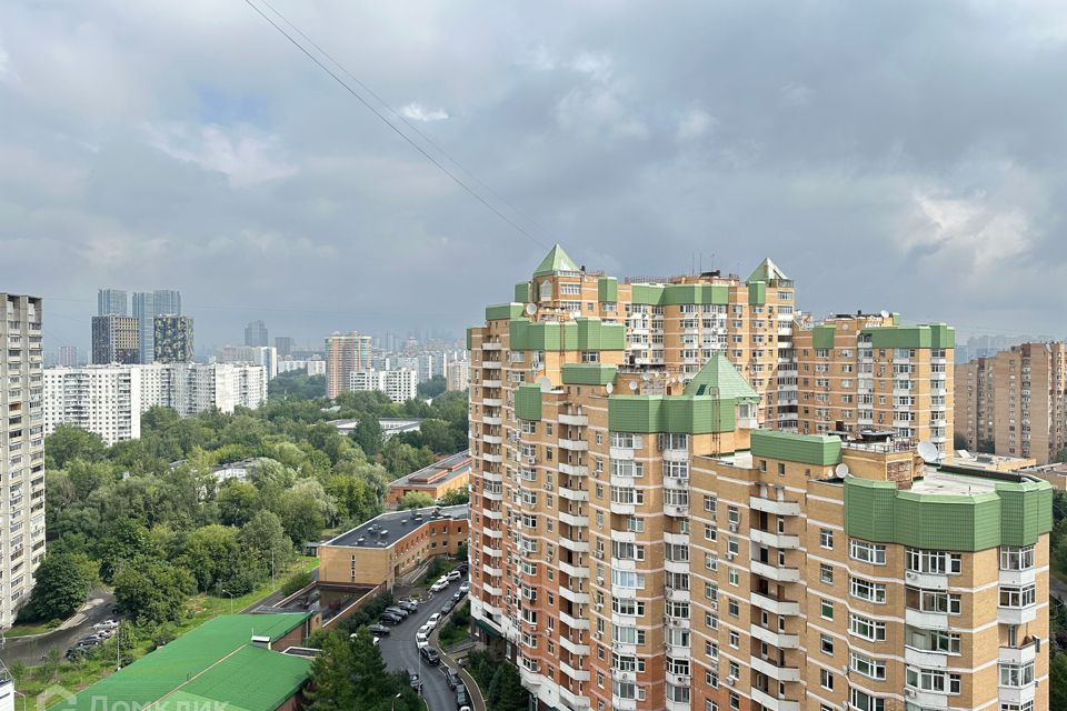 Продаётся 3-комнатная квартира, 75.6 м²