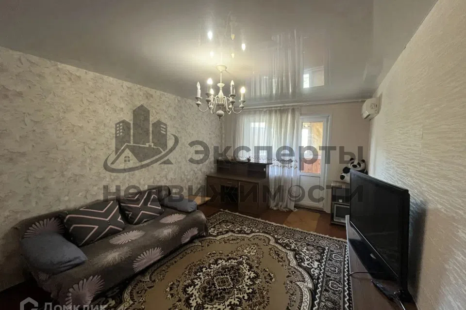 Продаётся 2-комнатная квартира, 56.6 м²