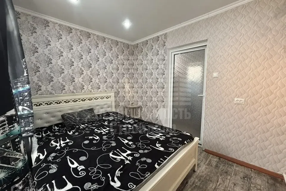 Продаётся 3-комнатная квартира, 44.5 м²