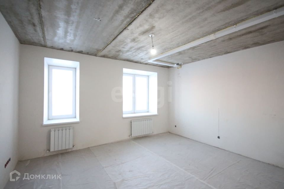 Продаётся 2-комнатная квартира, 57.4 м²