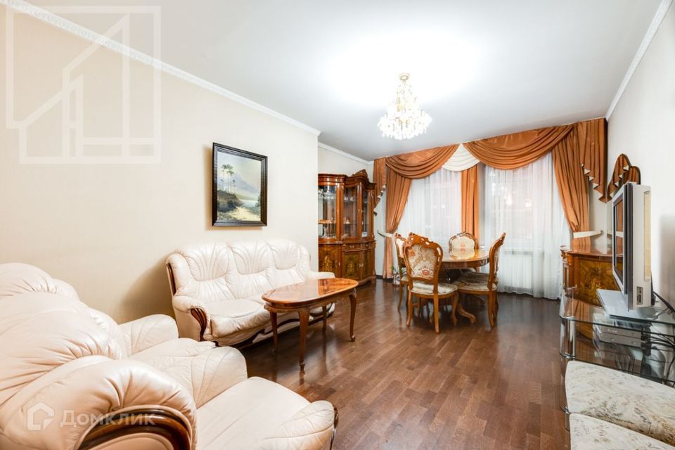 Сдаётся 2-комнатная квартира, 62 м²