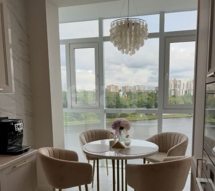 Продаётся 2-комнатная квартира, 53 м²