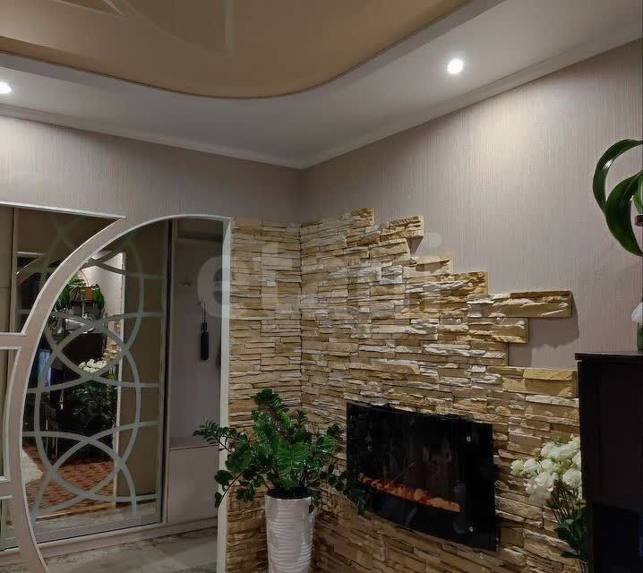 Продаётся 3-комнатная квартира, 63 м²