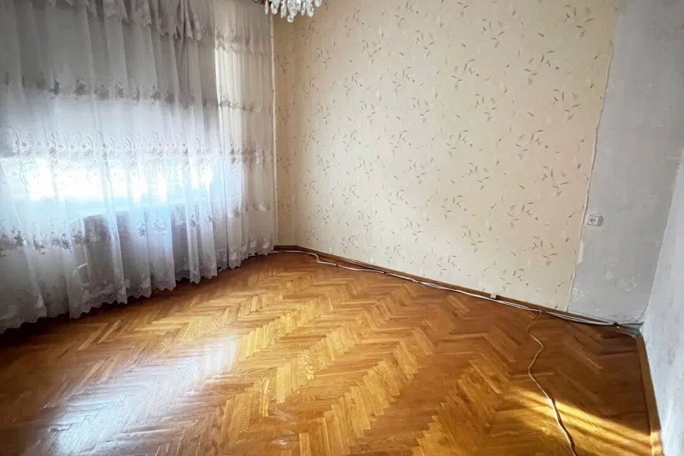 Продаётся 3-комнатная квартира, 72 м²