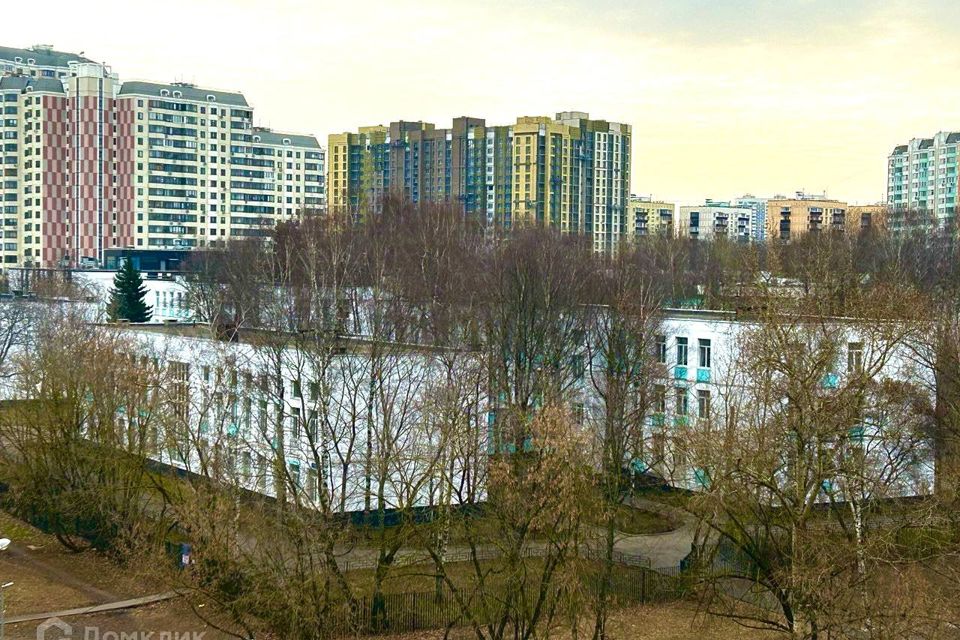 Продаётся 3-комнатная квартира, 106.4 м²