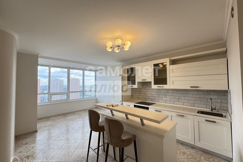 Продаётся 3-комнатная квартира, 89.6 м²