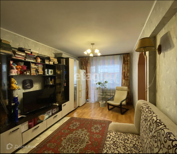 Продаётся 3-комнатная квартира, 60 м²