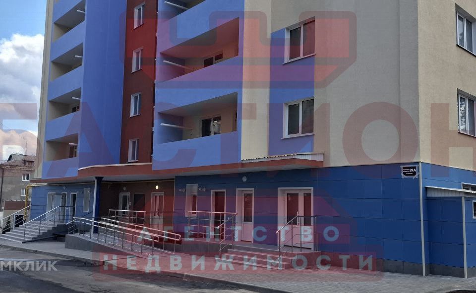 Продаётся 3-комнатная квартира, 107 м²