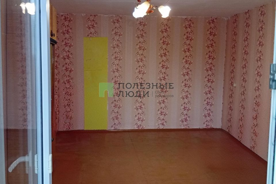 Продаётся 1-комнатная квартира, 41.9 м²