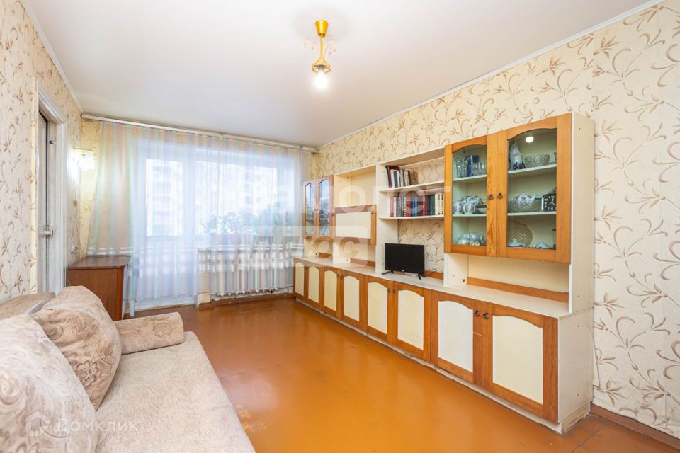 Продаётся 3-комнатная квартира, 54.8 м²