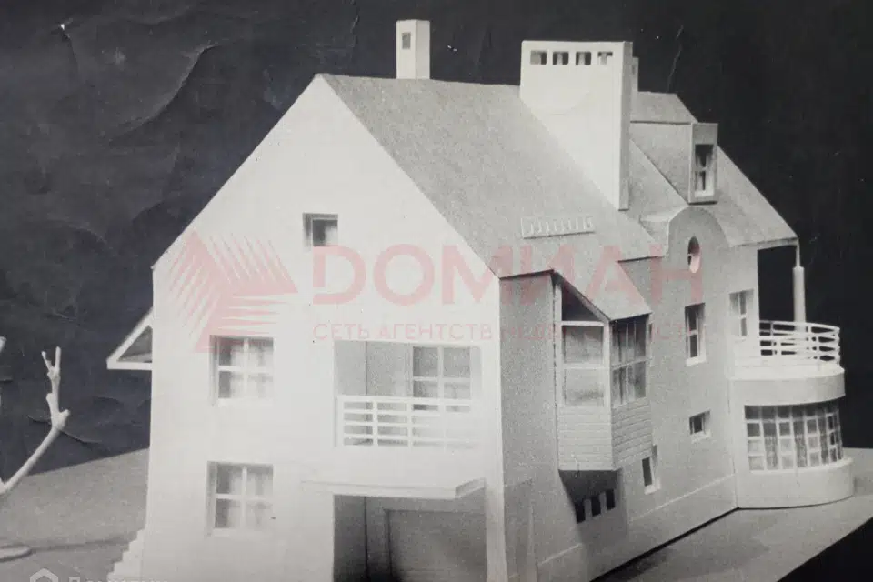 Продаётся 3-этажный дом, 800 м²