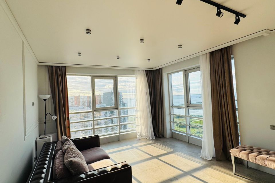 Сдаётся 3-комнатная квартира, 90 м²