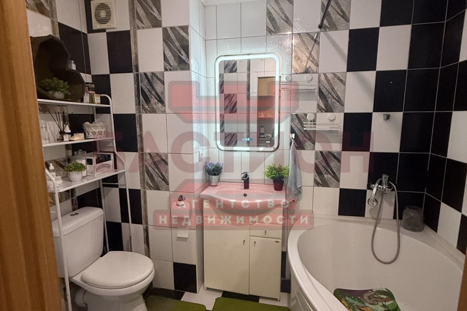 Продаётся 3-комнатная квартира, 71.3 м²