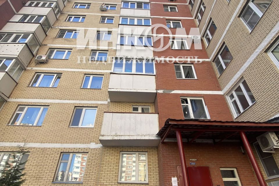 Продаётся 1-комнатная квартира, 38.2 м²
