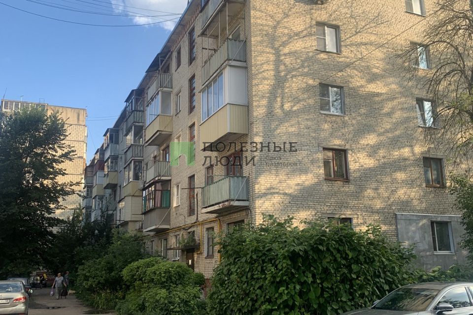 Продаётся 3-комнатная квартира, 41.6 м²