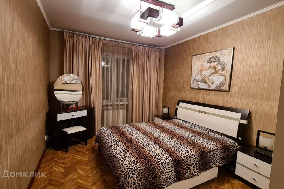 Сдаётся 2-комнатная квартира, 54.4 м²