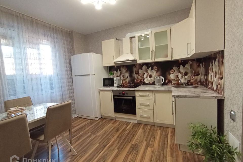 Продаётся 1-комнатная квартира, 37.3 м²