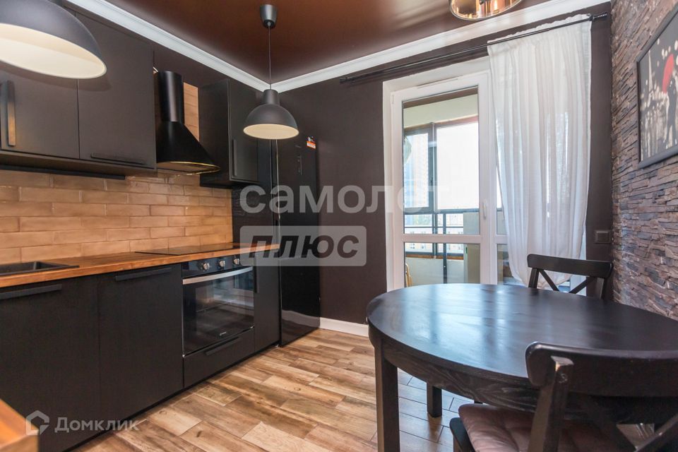 Продаётся 3-комнатная квартира, 75.4 м²