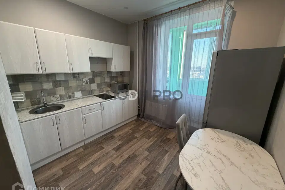 Продаётся 1-комнатная квартира, 38.2 м²